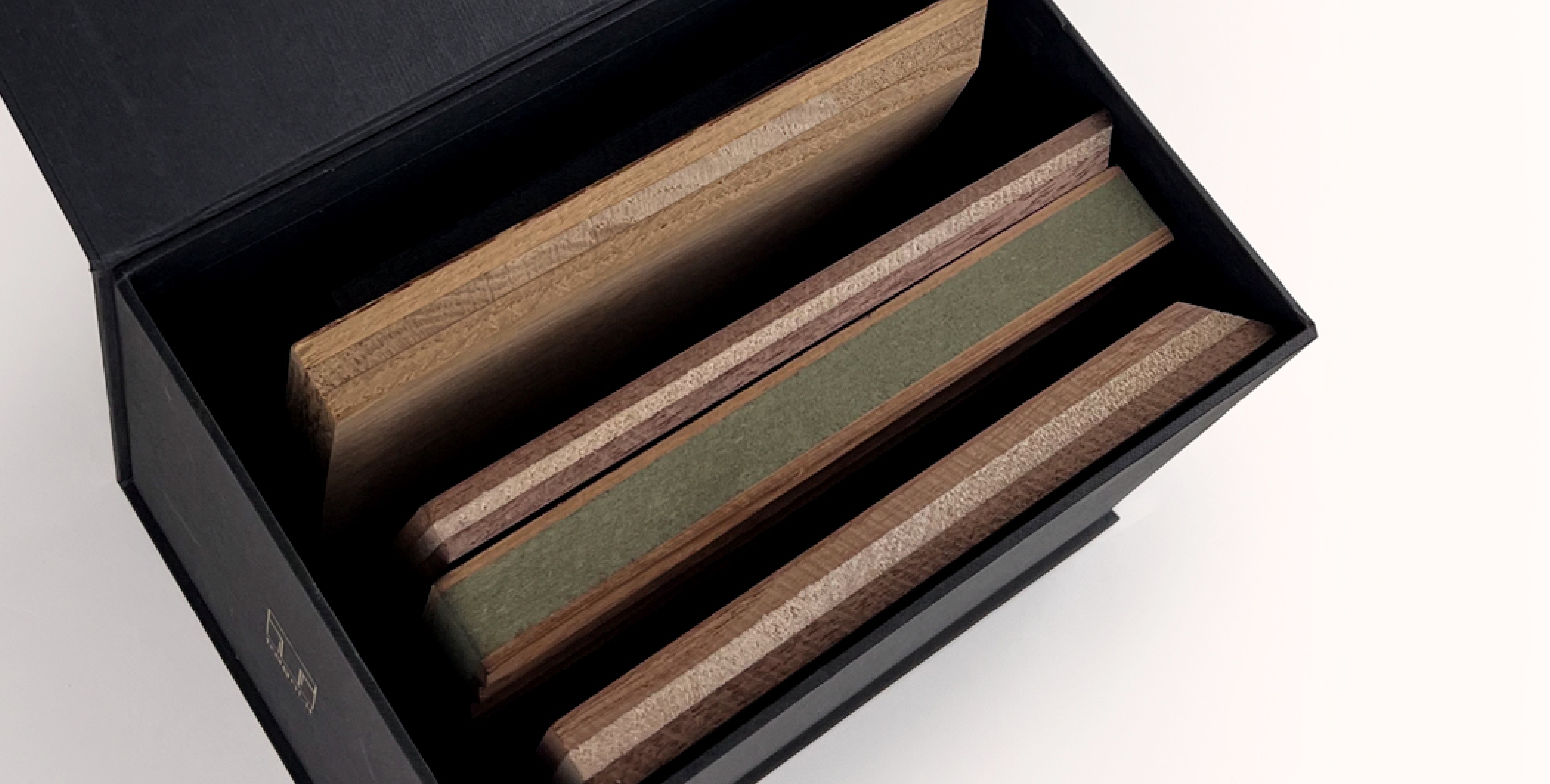 Ad Hoc Srl, campionari personalizzati